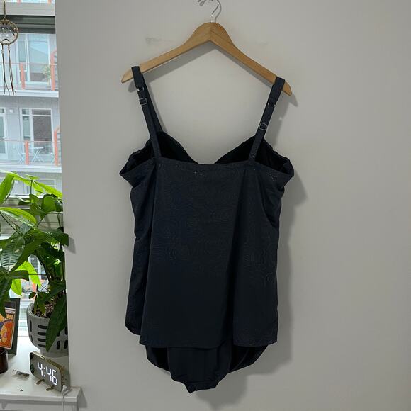 Merona Gray Floral Sparkle One Piece Bathing Suit Size 24W - Picture 3 of 6